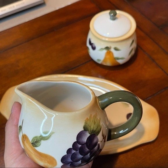 Home Interior Sugar & Creamer Set - Picture 7 of 12